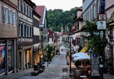 内容生态！每日大赛吃瓜冷门宝藏风险提示