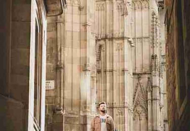 51爆料道歉模板：千篇一律还是自我求生？