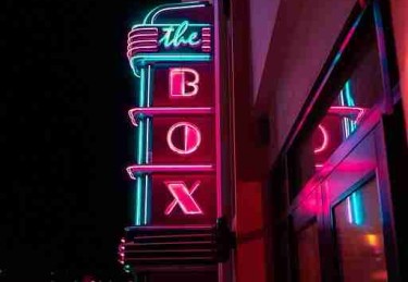 吃瓜八卦速递·付费心理制作手册